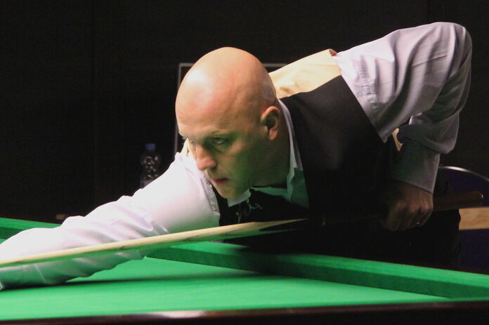 Mark King Updates on Snooker Betting Probe