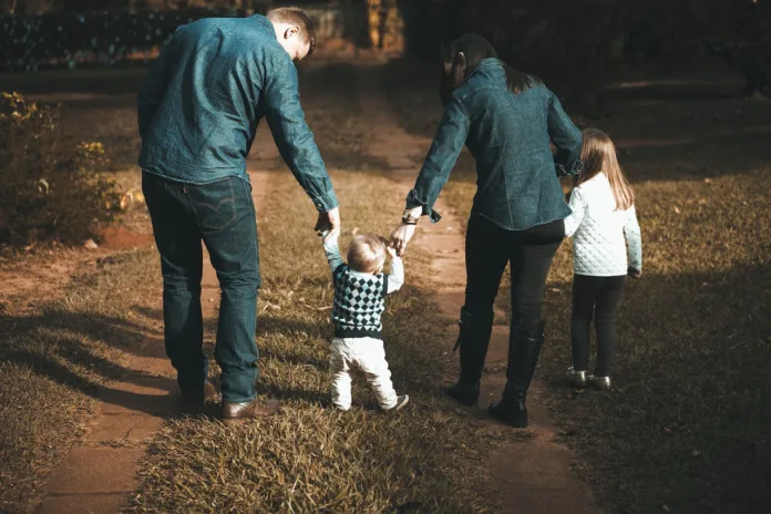 Co-Parenting, Chloe Madeley