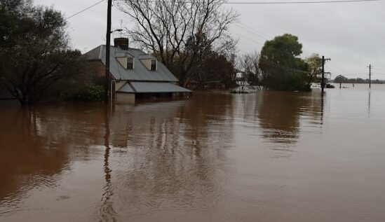 Historic Kentucky Flood Crisis: 3 Dead, Hundreds Displaced