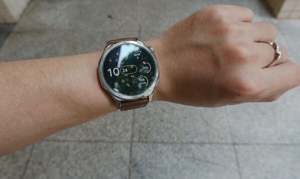 Huawei Watch 5 Review: Health Smartwatch with Sensors