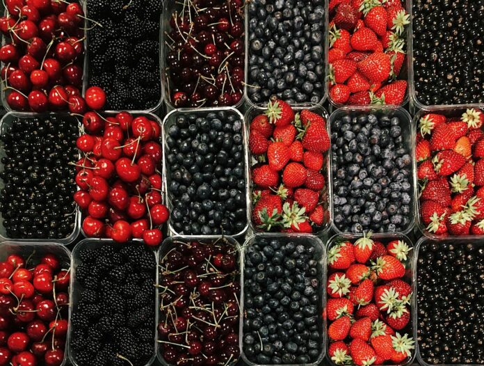 Tesco and Sainsbury’s Hit by Surging UK Berry Harvest