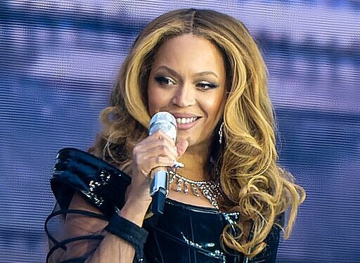 Former Protégé Sues Beyoncé Producer The-Dream for Rape