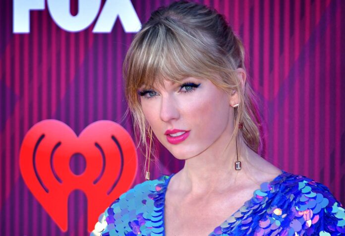 Taylor Swift's Childhood Creativity Recalled by Teachers