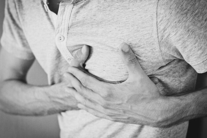 Doctors Warn of Serious Health Risks Associated with Energy Drink Consumption